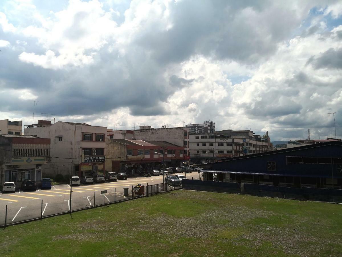 Hotel Seri Kota Satu Kota Tinggi Exteriör bild