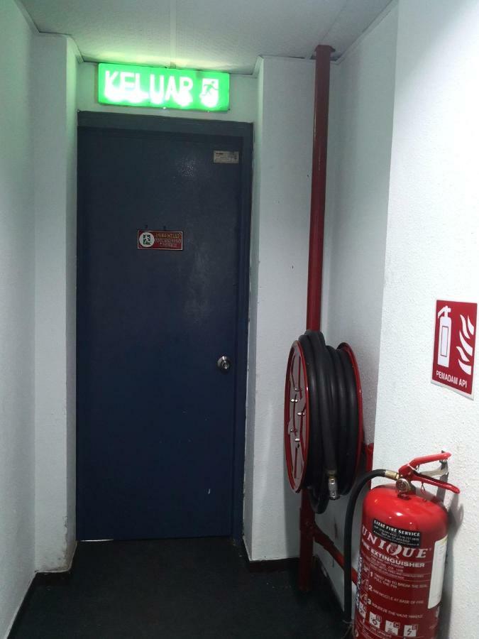 Hotel Seri Kota Satu Kota Tinggi Exteriör bild