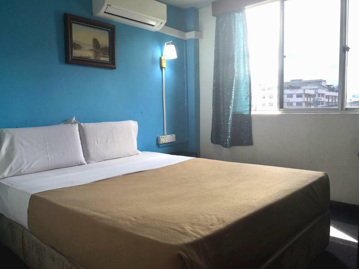 Hotel Seri Kota Satu Kota Tinggi Exteriör bild