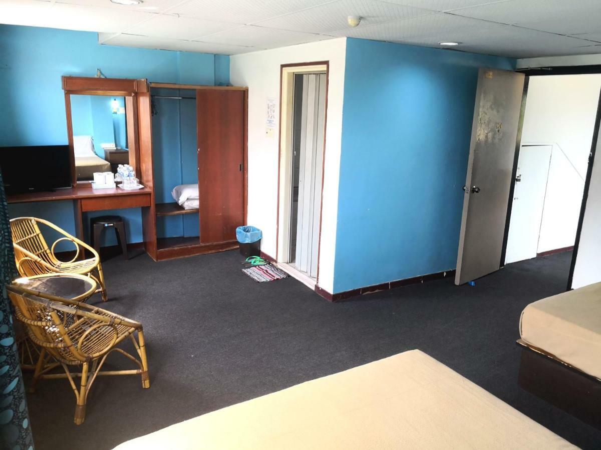 Hotel Seri Kota Satu Kota Tinggi Exteriör bild