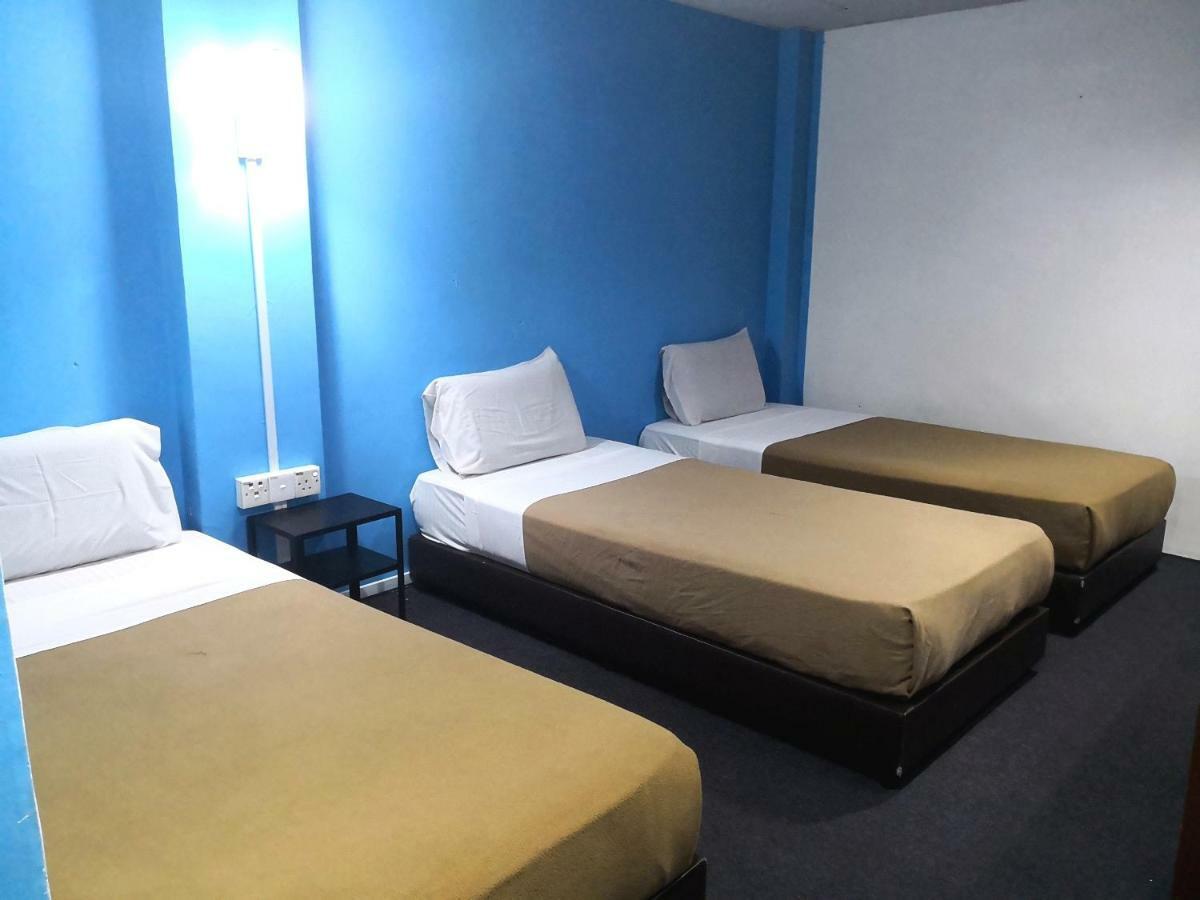 Hotel Seri Kota Satu Kota Tinggi Exteriör bild